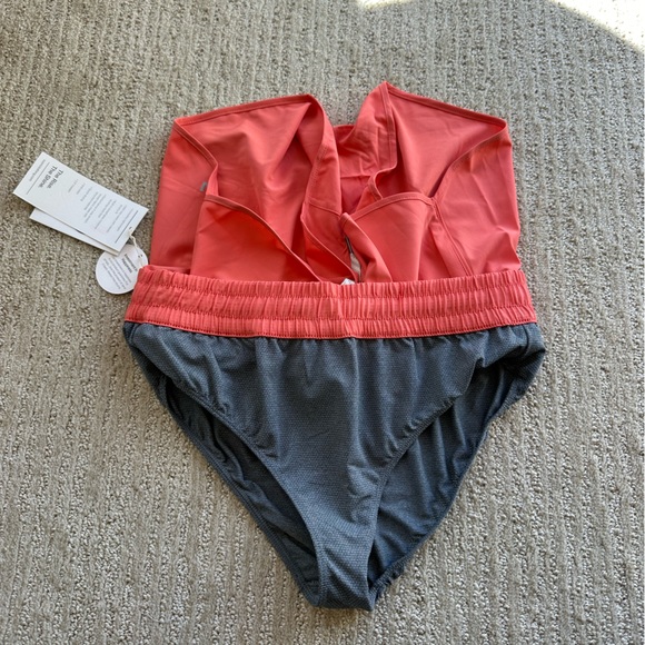 NWT Vuori Clementine Short 2.0 2.5” - Picture 4 of 11